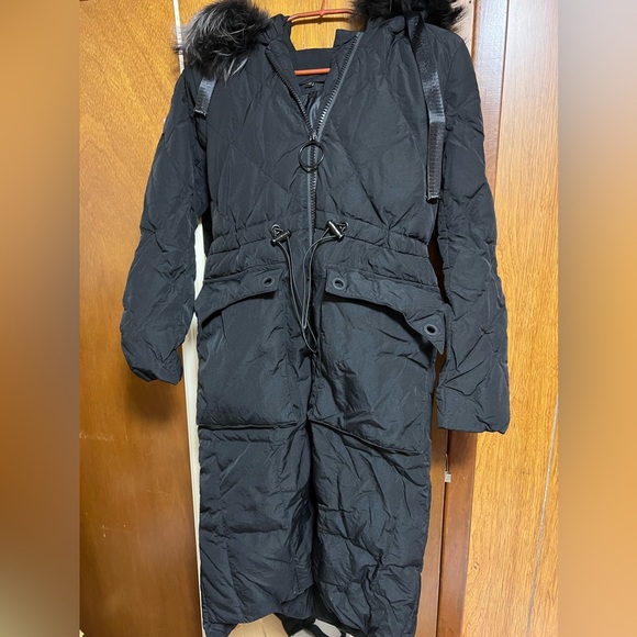 ❌SOLD❌Winter Coat Size 38 - Picture 1 of 4
